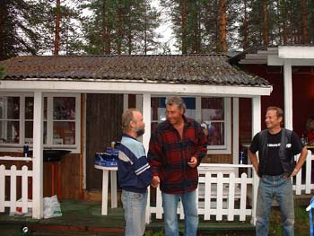 m.Välförtjänt hedersomnämnande för väl arrangerad mopedträff.
