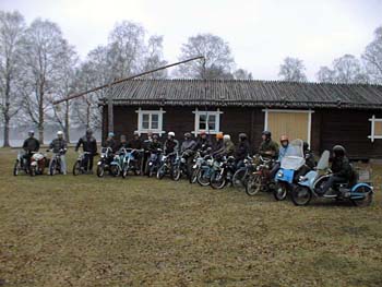 PIC00016